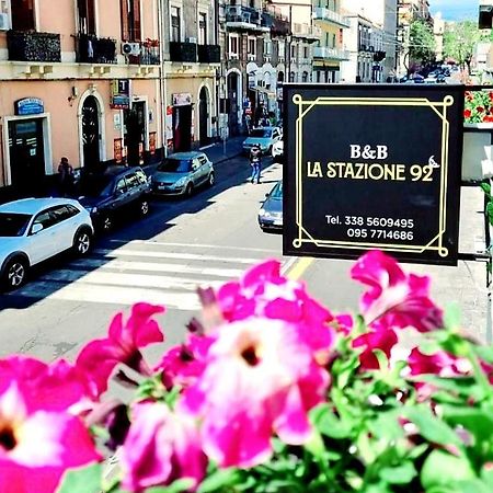 La Stazione 92 Acomodação com café da manhã Catânia Exterior foto